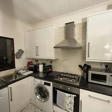 The Nook Crieff - Central 2-Bed With Garden :) Exterior photo