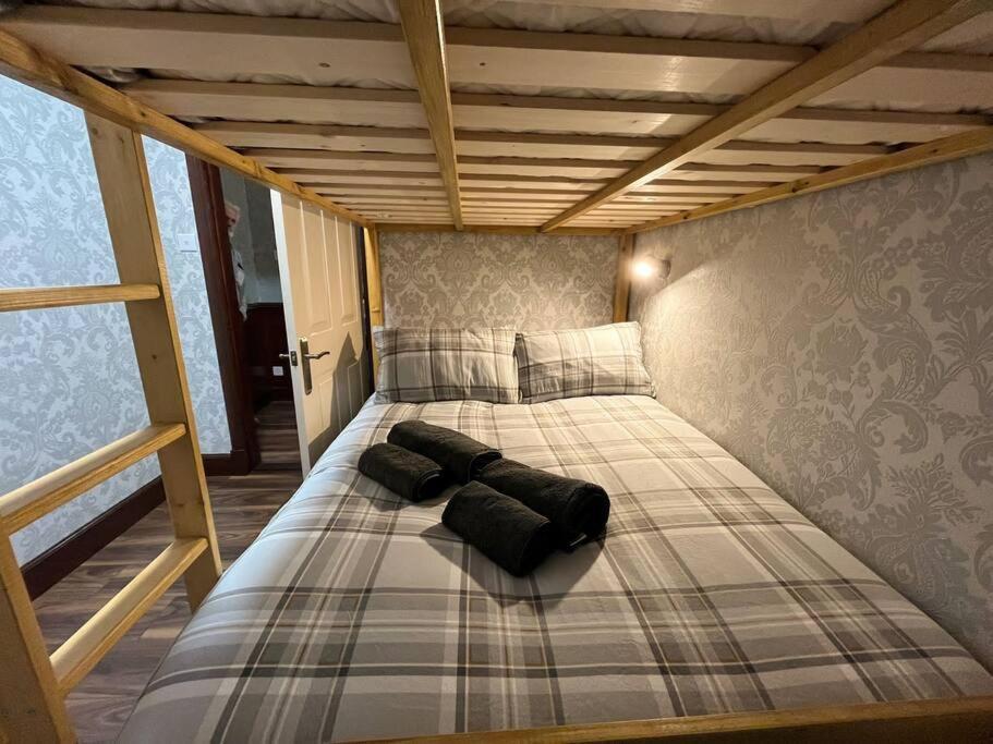 The Nook - 2-bed With Garden :) Crieff